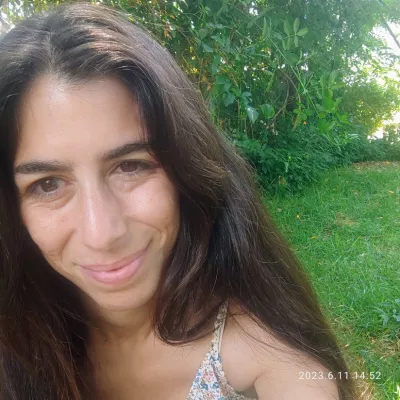 נתלי הראלי מטפלת סובאדה עיסוי רחם מטפלת בפתח תקווה